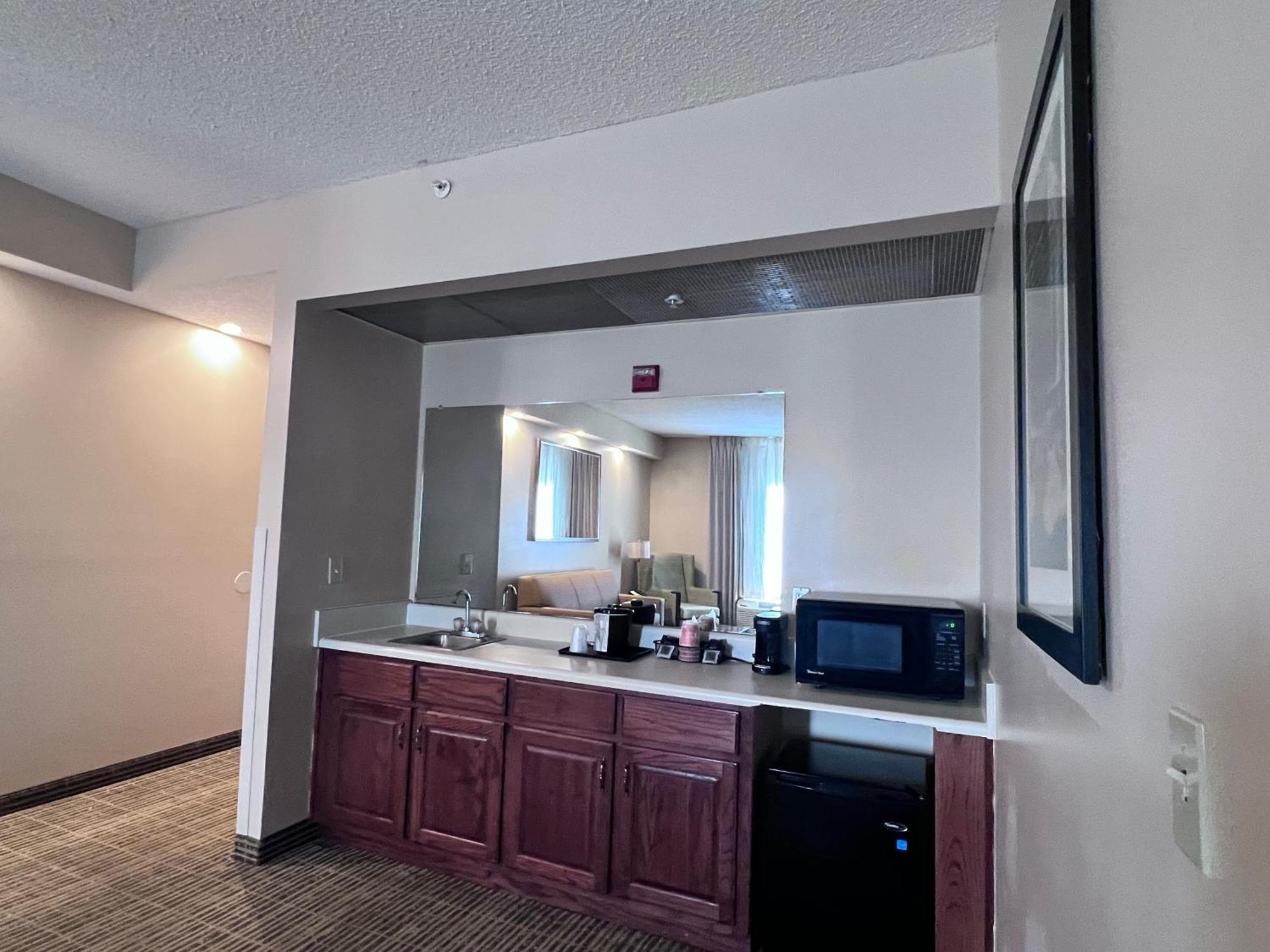 Quality Inn Palm Bay - Melbourne I-95 Dış mekan fotoğraf